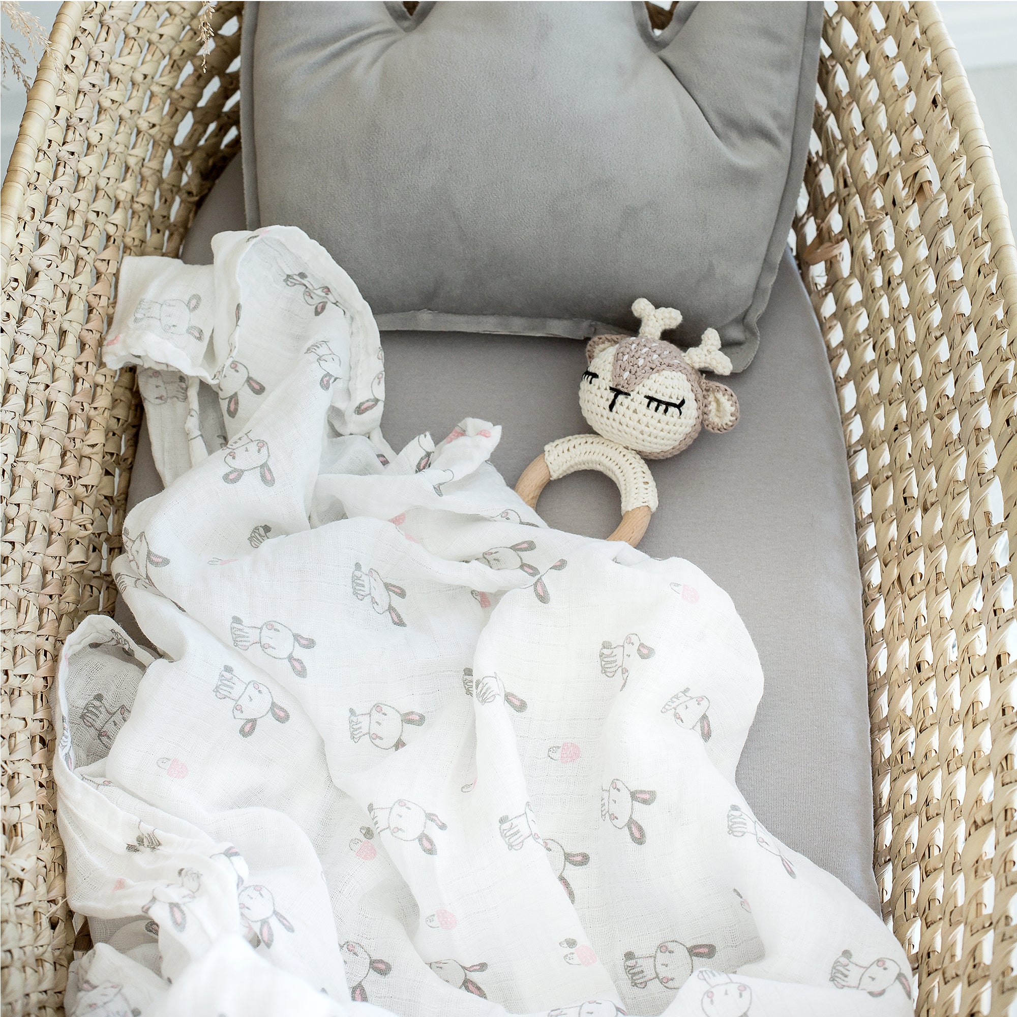 Baby discount swaddle cloth